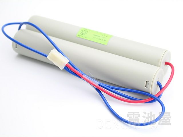 FK748相当品 パナソニック製非常灯用交換電池 7.2V3000mAh＜年度シール付き＞ コネクター付きそのまま取付できます。